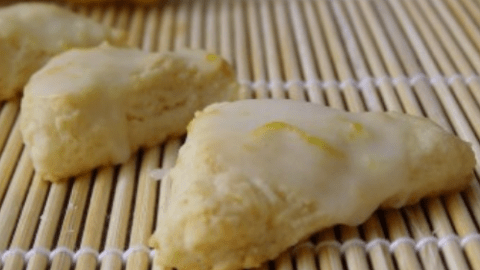 https://cookingduringstolenmoments.com/wp-content/uploads/2020/03/mini-lemon-scones-glaze-480x270.png